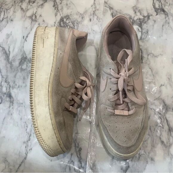 Nike Air Force 1 sage low particle beige pink Platform Sneakers shoes size 7.5 - Picture 1 of 5
